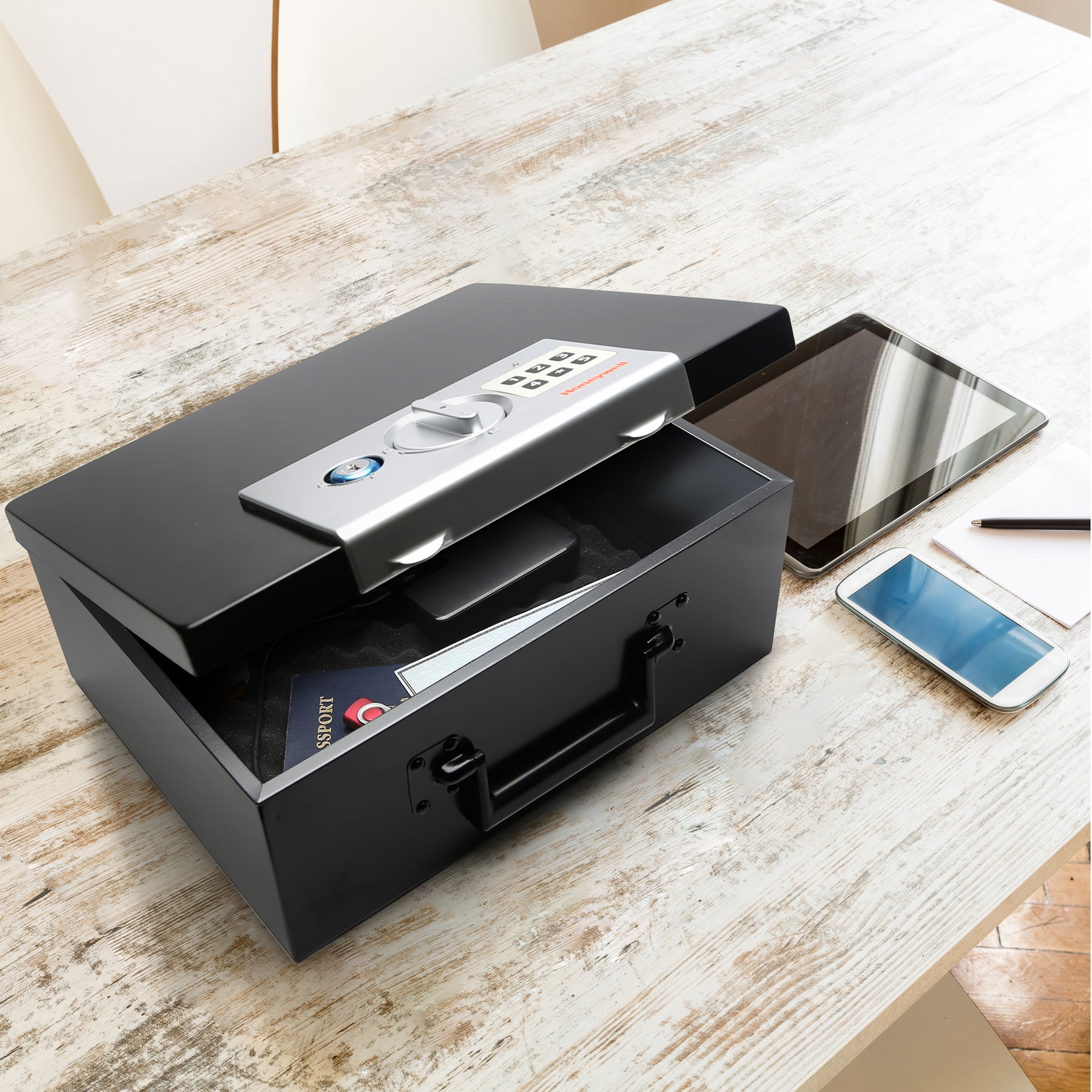 Digital Steel Lock Box (6108) – Honeywell Safes